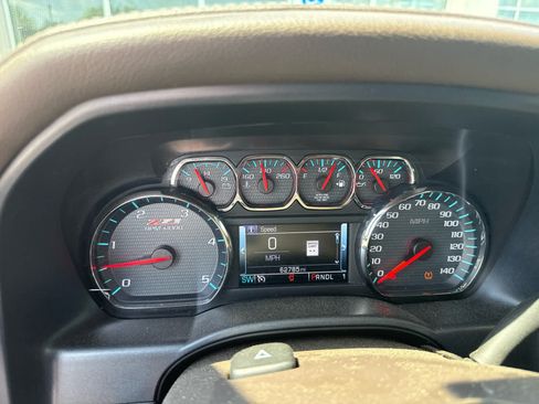 Used 2019 Chevrolet Silverado 2500 LTZ w/ Duramax Plus Package AWD/4WD image 10