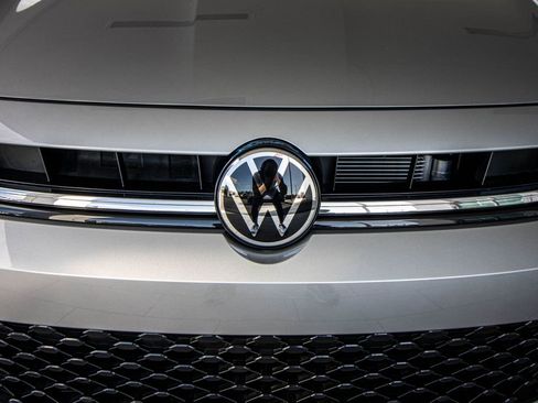 New 2026 Volkswagen Jetta S image 7