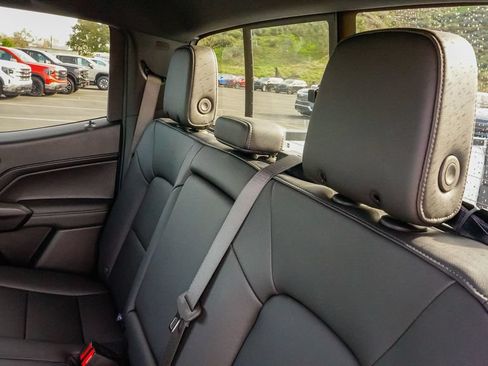 New 2026 GMC Canyon Elevation RWD image 10