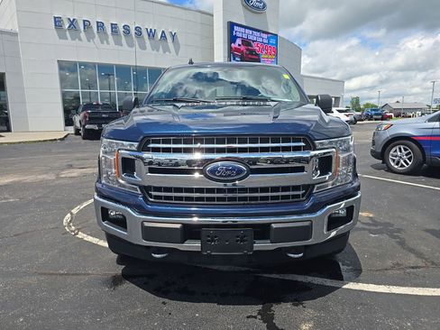 Used 2019 Ford F150 XLT w/ Equipment Group 302A Luxury AWD/4WD image 2