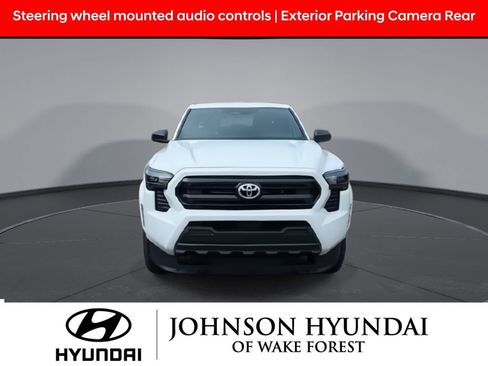 Used 2024 Toyota Tacoma SR image 3