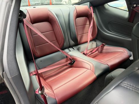 Used 2025 Ford Mustang GT Premium RWD image 14