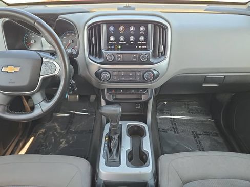 Used 2019 Chevrolet Colorado LT w/ LT Convenience Package RWD image 11