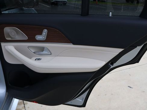 Certified 2026 Mercedes-Benz GLE 350 4MATIC image 16