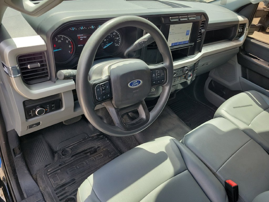 Used 2023 Ford F350 XL RWD image 17
