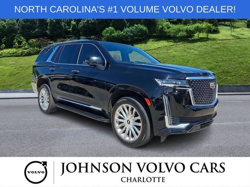 Used 2023 Cadillac Escalade Premium Luxury AWD/4WD image 1