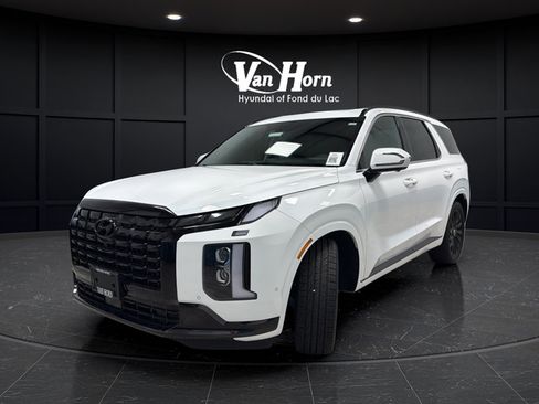 Used 2024 Hyundai Palisade Calligraphy AWD/4WD image 3