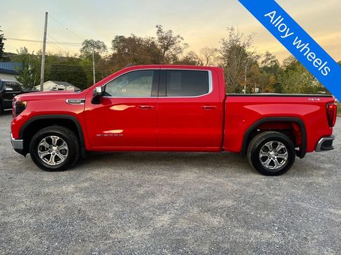 Used 2022 GMC Sierra 1500 SLE image 10