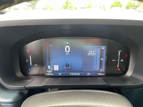 Used 2025 Ford Maverick Lobo AWD/4WD image 30
