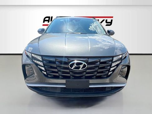 Used 2022 Hyundai Tucson SEL w/ Convenience Package FWD image 2