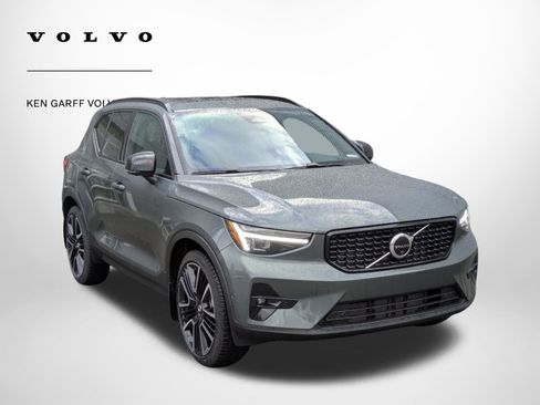 New 2026 Volvo XC40 B5 Ultra w/ Protection Package Premier image 1