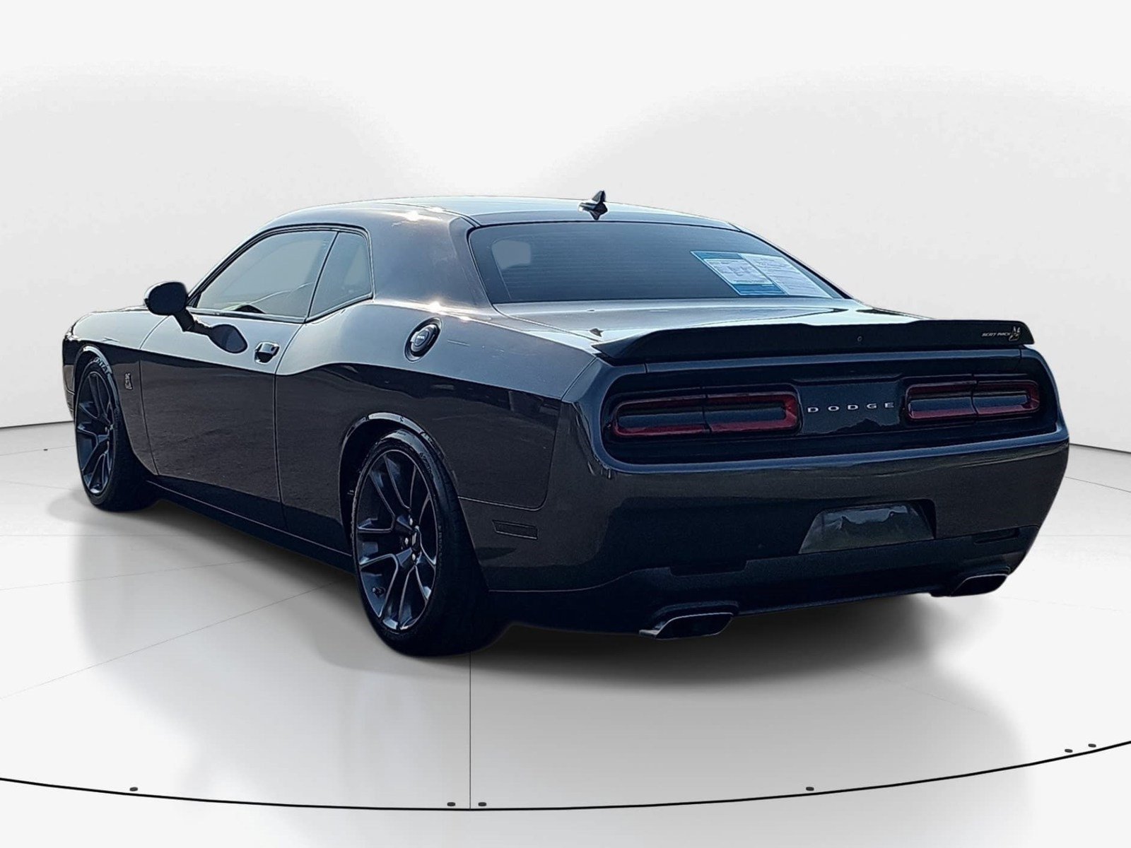 Used 2020 Dodge Challenger R/T Scat Pack w/ Driver Convenience Group RWD image 6