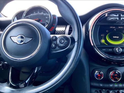 Used 2017 MINI Cooper S FWD image 17
