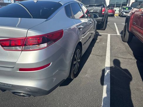 Used 2019 Kia Optima LX w/ LX 17" Wheel Package FWD image 4