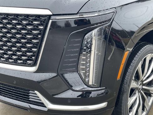 New 2026 Cadillac Escalade Luxury w/ Touring Package image 8