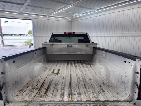 Used 2016 Chevrolet Silverado 1500 W/T RWD image 11