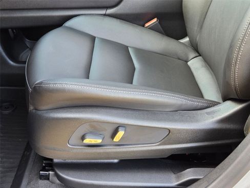 New 2026 Cadillac XT5 Luxury w/ LPO, Floor Liner Package AWD/4WD image 25