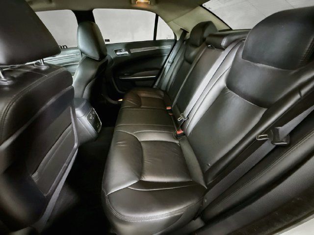 Used 2022 Chrysler 300 Touring L w/ Popular Equipment Group RWD image 25