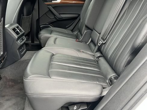 Used 2022 Audi Q5 2.0T Premium Plus w/ Premium Plus Package image 14