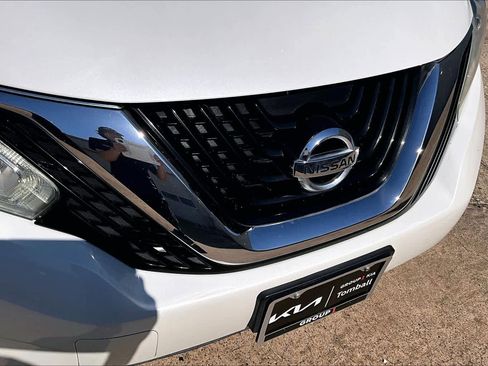 Used 2015 Nissan Murano S image 28