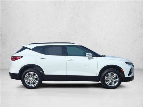 Used 2021 Chevrolet Blazer LT FWD image 4