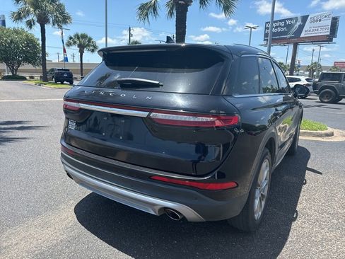 Used 2022 Lincoln Corsair FWD w/ Premium Package image 5