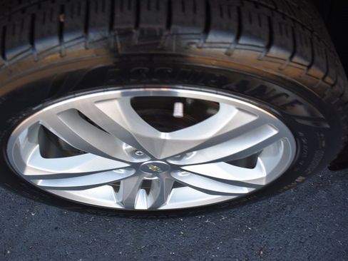 Used 2020 Chevrolet Equinox Premier image 12