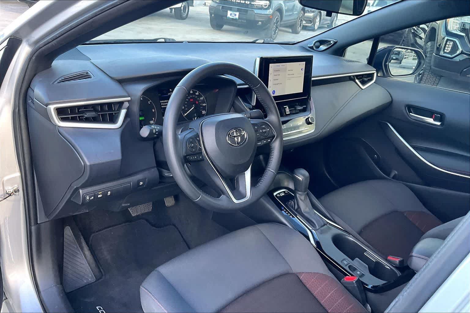 Used 2024 Toyota Corolla Hybrid Sedan FWD image 2