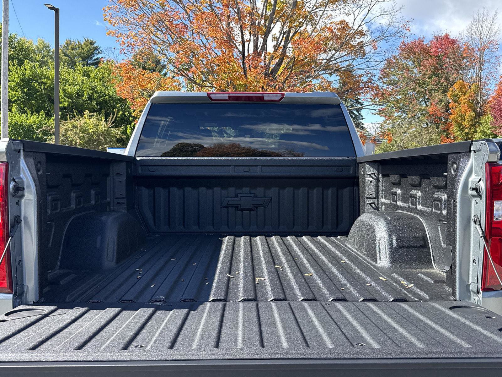 New 2026 Chevrolet Silverado 1500 RST w/ RST Select Package AWD/4WD image 7