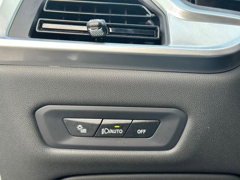 Certified 2024 BMW X5 xDrive40i w/ Premium Package image 38