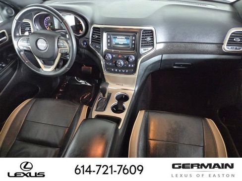 Used 2016 Jeep Grand Cherokee Laredo w/ Quick Order Package 23E AWD/4WD image 30