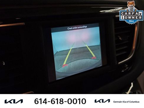 Used 2020 Chrysler Voyager L image 31