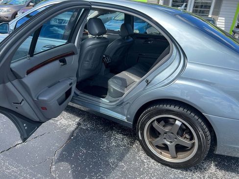 Used 2007 Mercedes-Benz S 550 image 10