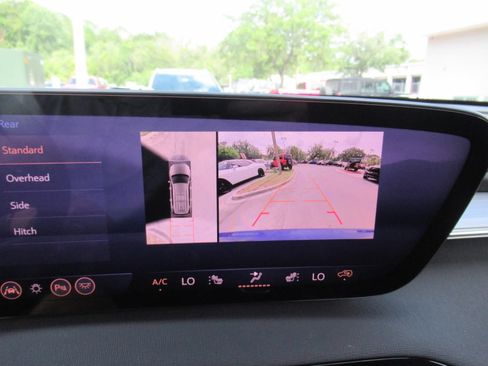 Used 2026 Buick Enclave Preferred FWD image 28