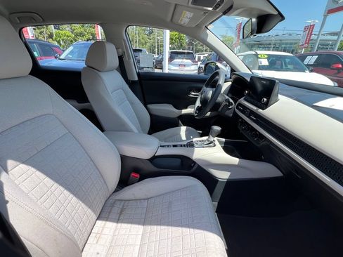 Used 2024 Honda HR-V LX image 16