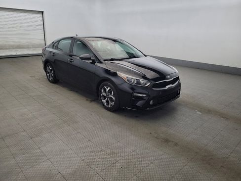 Used 2019 Kia Forte LXS FWD image 13