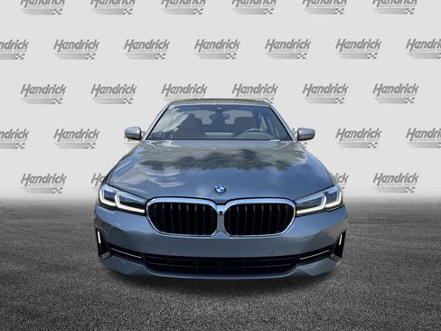 Certified 2023 BMW 540i RWD image 3
