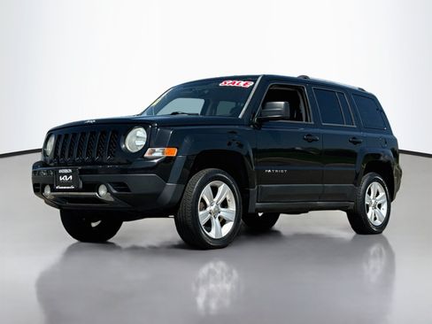 Used 2012 Jeep Patriot Limited AWD/4WD image 3