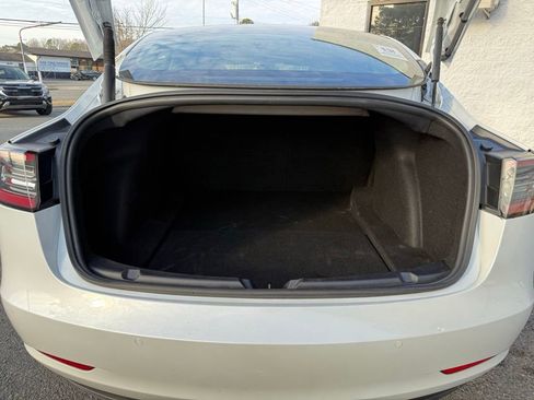 Used 2021 Tesla Model 3 Standard Range Plus image 6
