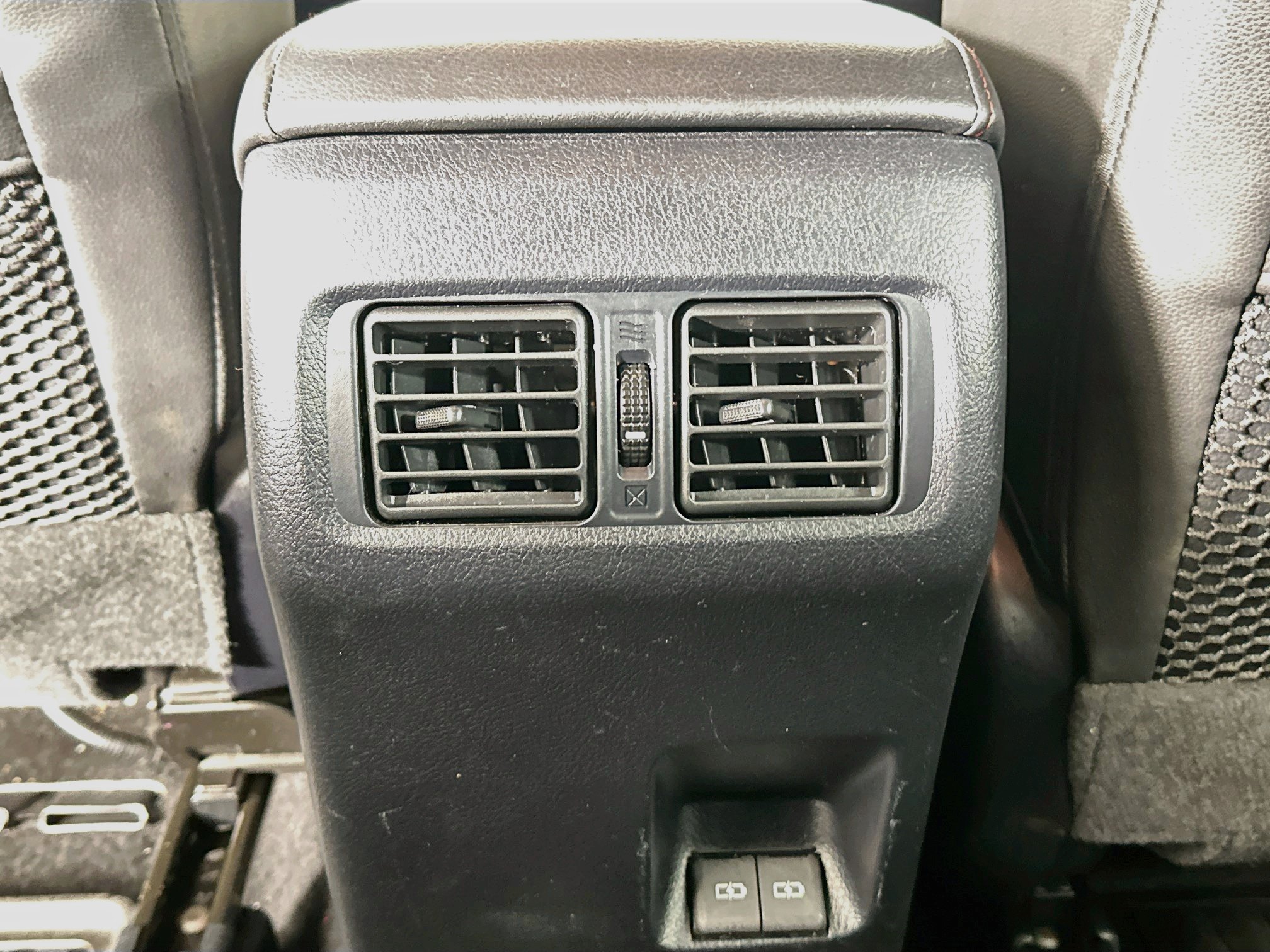 Used 2024 Toyota 4Runner TRD Off-Road Premium AWD/4WD image 27