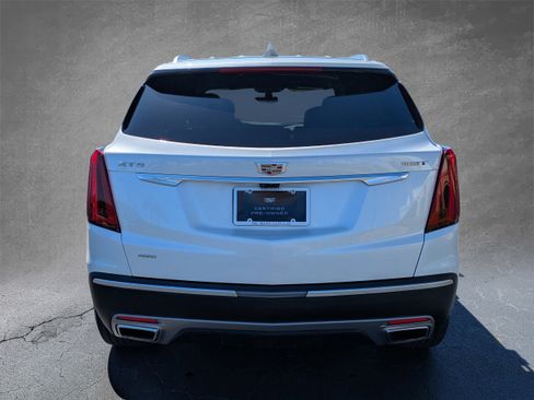 Certified 2023 Cadillac XT5 Premium Luxury w/ Technology Package image 5
