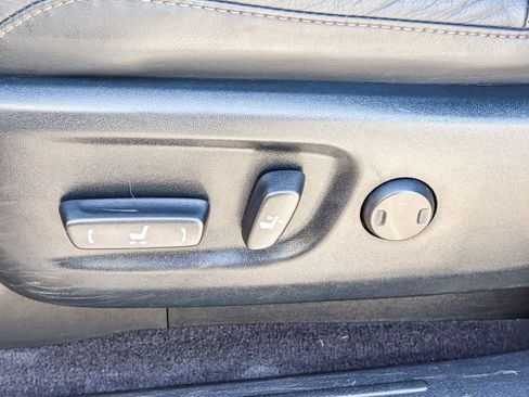 Used 2023 Lexus GX 460 Luxury w/ Sport Design Package image 21