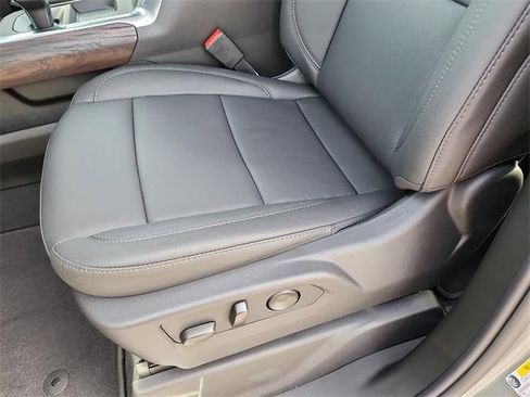 New 2026 GMC Sierra 1500 SLT w/ SLT Premium Plus Package image 19