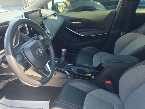 Used 2019 Toyota Corolla XSE FWD image 5