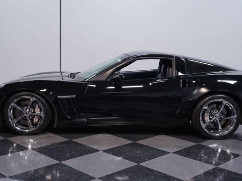 Used 2013 Chevrolet Corvette Grand Sport w/ 3LT Preferred Equipment Group image 2