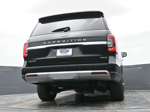 Used 2022 Ford Expedition Max Limited image 45