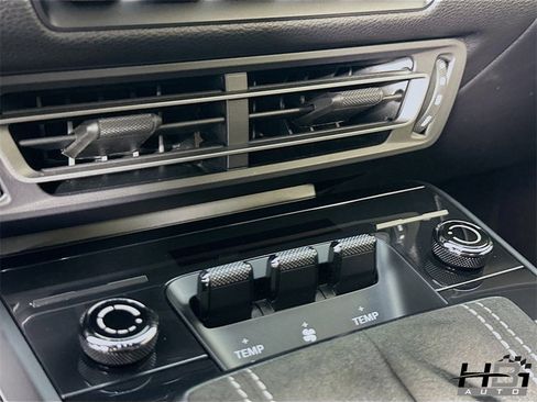 Used 2022 Porsche 911 GT3 image 13