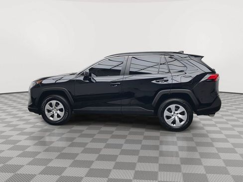 Used 2021 Toyota RAV4 LE AWD/4WD image 29