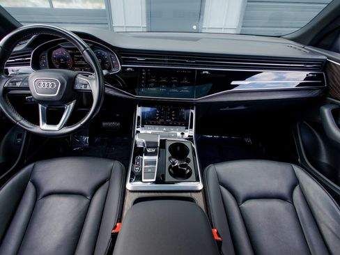 Used 2021 Audi Q8 Premium Plus w/ Premium Plus Package AWD/4WD image 19
