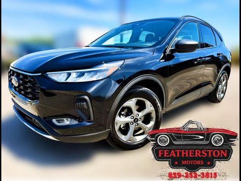 Used 2025 Ford Escape ST-Line AWD/4WD image 1